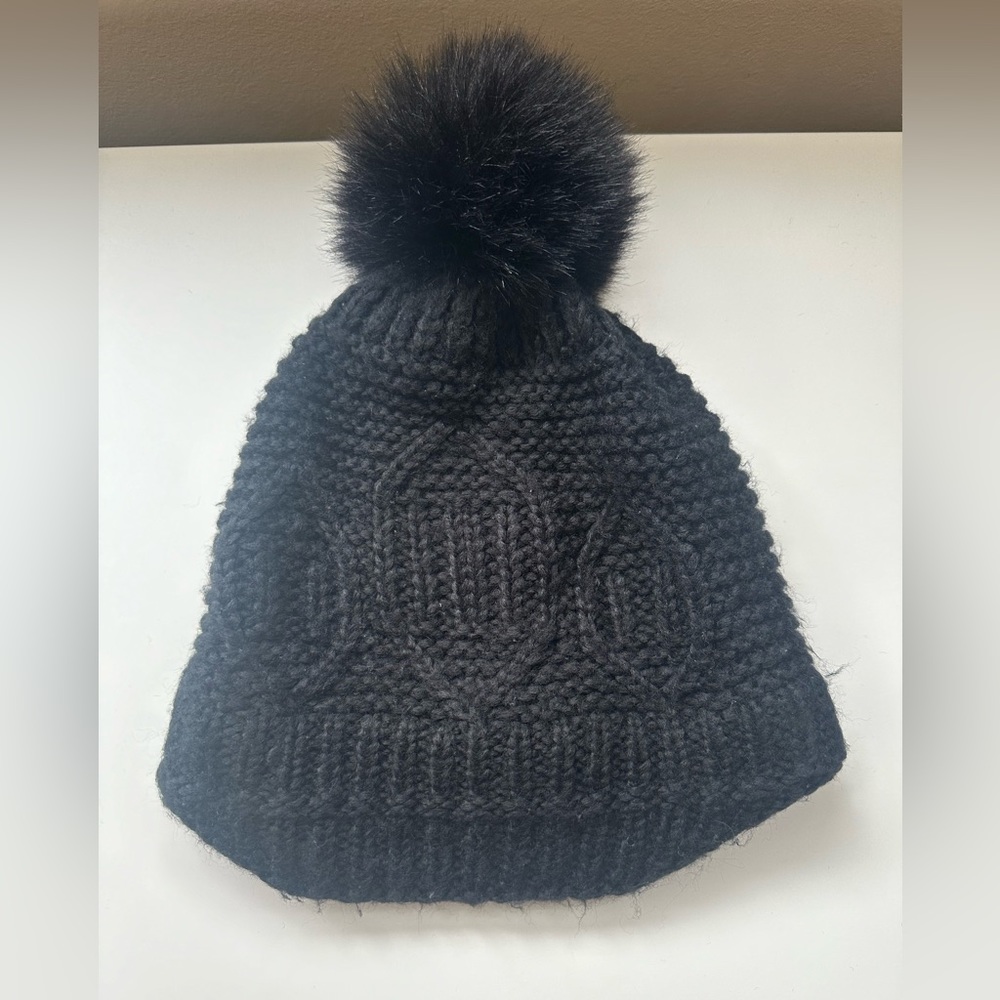 Surely Black Knit Toque